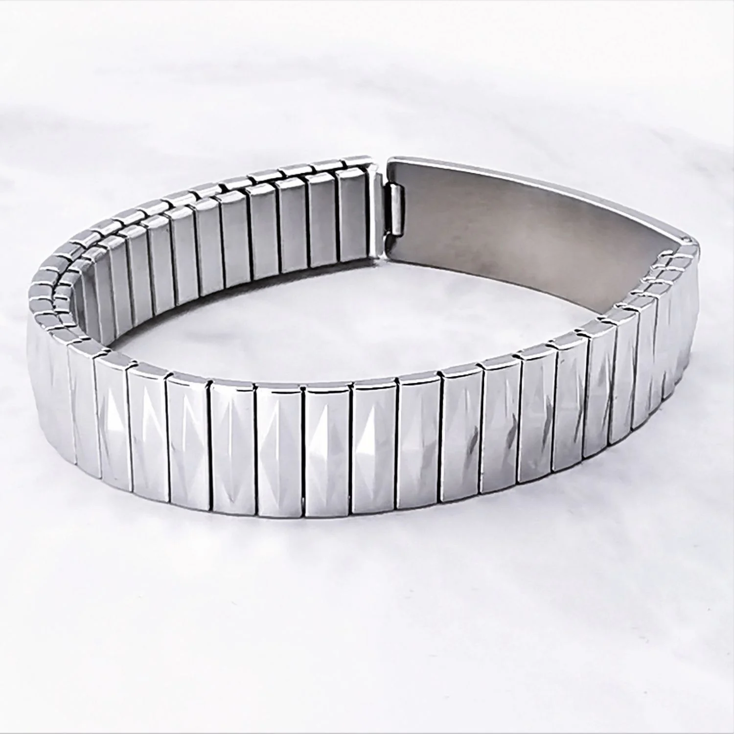 Medicom Medium Expanding Medical Alert Bracelet - Image 4