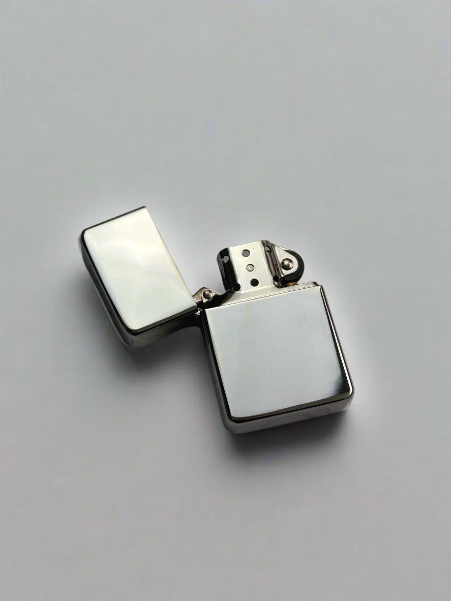 Shiny Silver Star Lighter